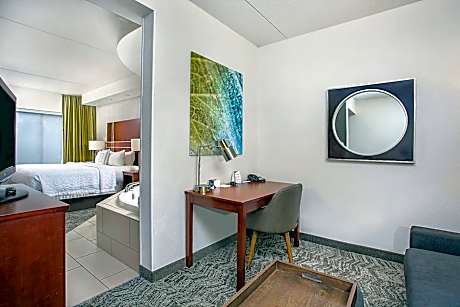 King Studio with Spa Bath