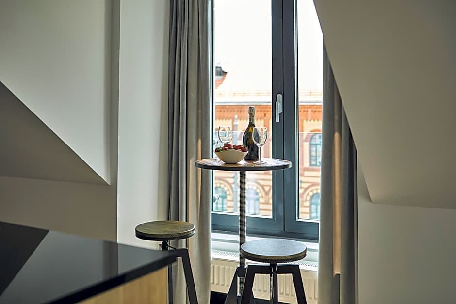 The Bridge Suites Hotel