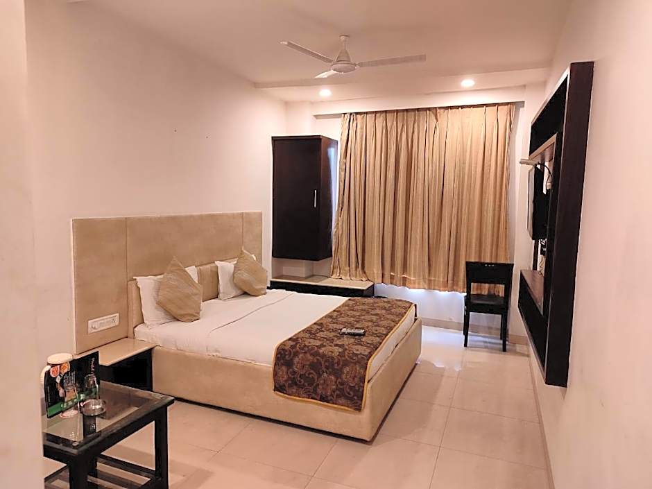 Hotel Shree Palace, Bhopal