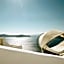 White Santorini Suites & Spa