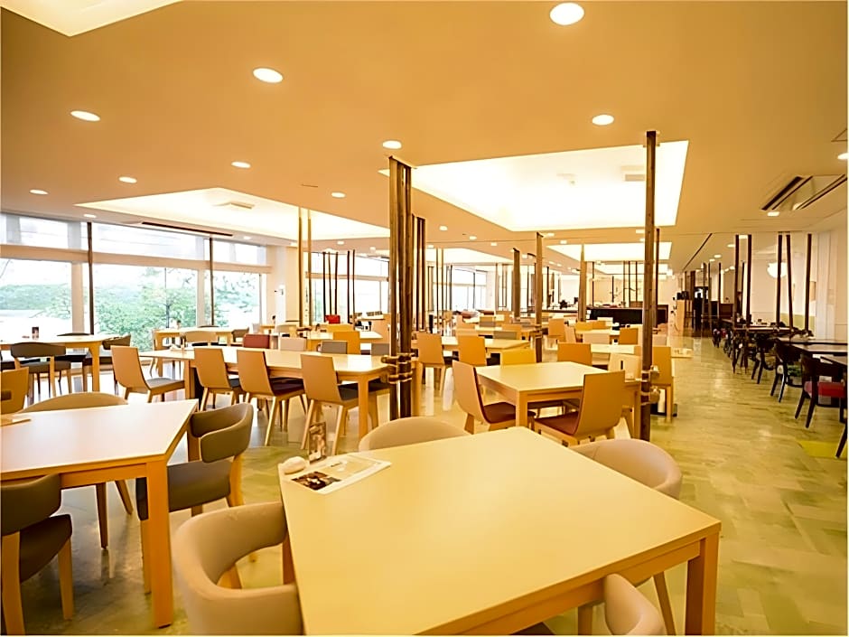 Tokachigawa Onsen Kangetsuen Hotel