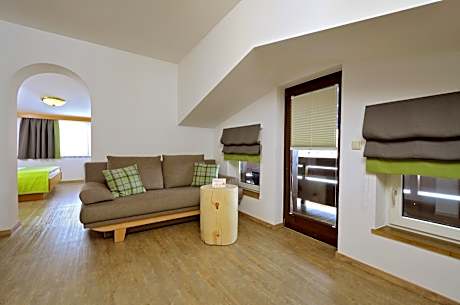 Junior Suite with Mountain View