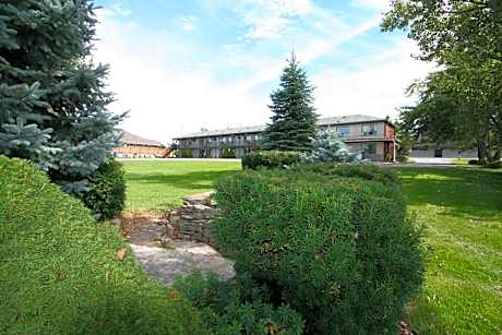 Campbellford River Inn