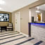 Super 8 by Wyndham Waldorf