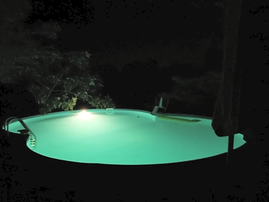 villa di charme con piscina e jacuzzi tra Roma e Viterbo