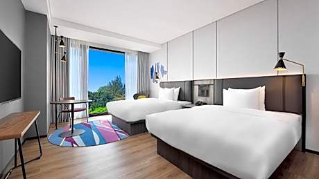 Double Room with Two Double Beds and Garden View