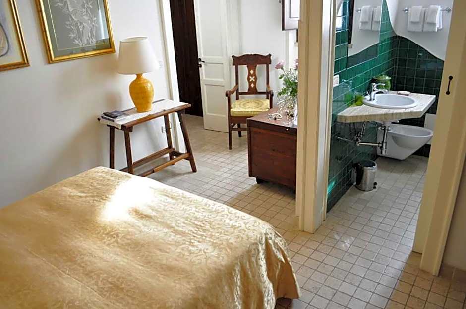 Anticadimora Dei Pepe