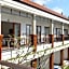 seno guesthouse and cafe