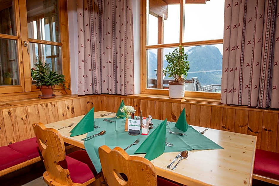 Jugend- und Familienhotel Venedigerhof