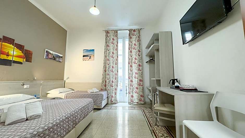 Nautilus Hotel