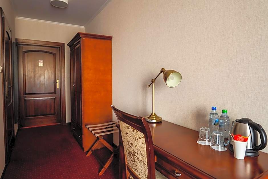 Hotel - Dworek Tryumf
