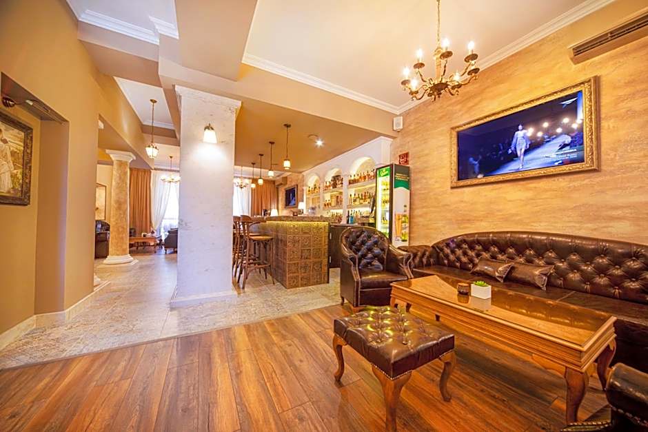 Hotel Antique - free private parking