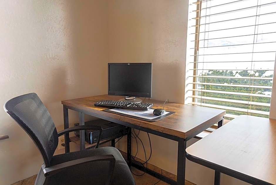 Super 8 by Wyndham Missoula/Brooks Street