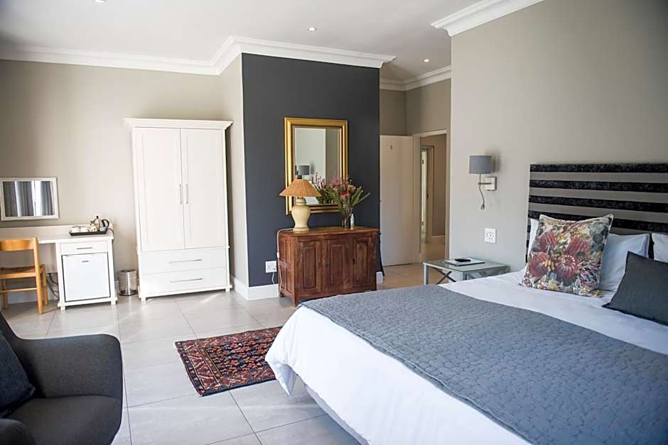 The Whale on Main B&B