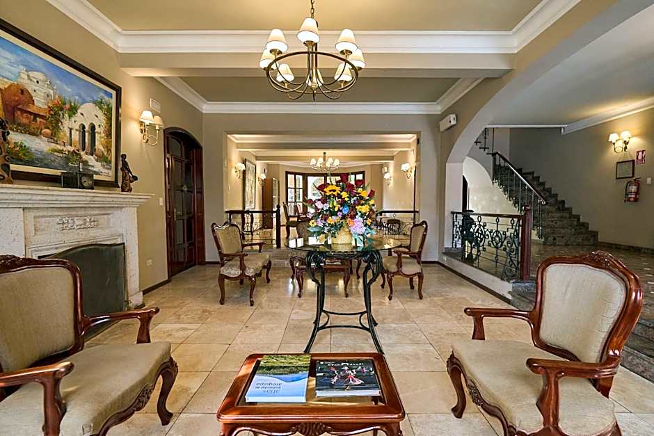 El Cabildo Hotel