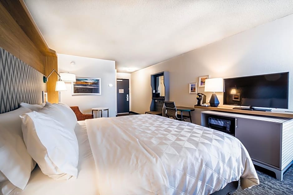Holiday Inn Grand Haven-Spring Lake, an IHG Hotel