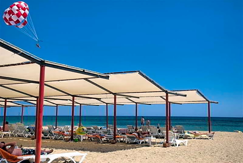 Side Win Hotel & Spa