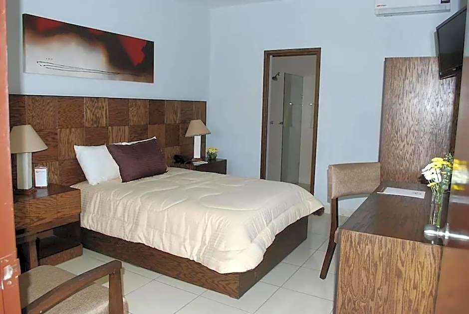 JM Ejecutivo Celaya,Centro Histórico