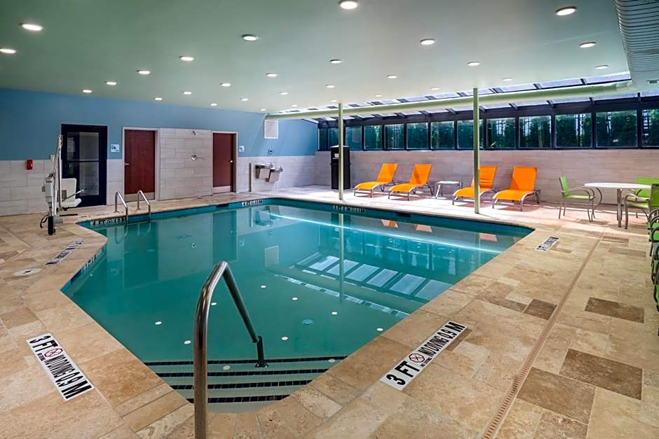 Holiday Inn Express and Suites Dahlonega - University Area By IHG