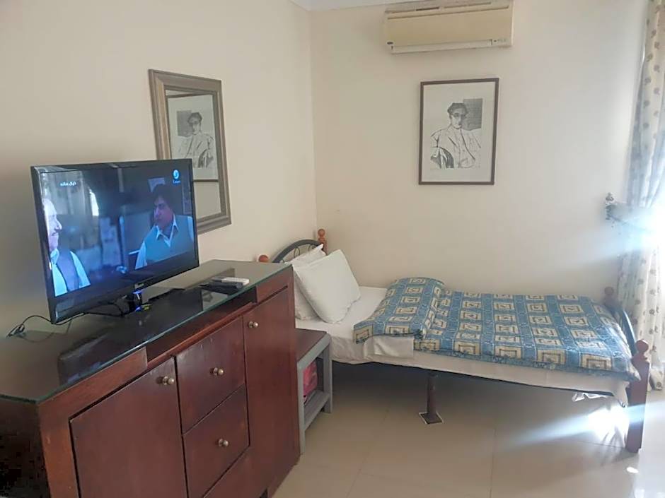 Alexander The Great Hotel