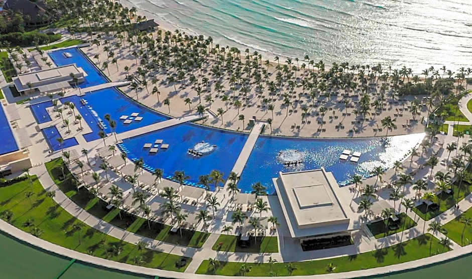 Barcelo Maya Riviera - All Inclusive Adults Only