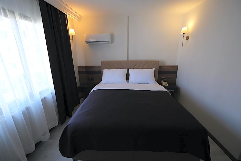 Ustun Hotel Alsancak