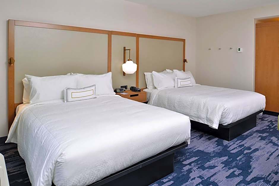 Fairfield Inn & Suites by Marriott Canton