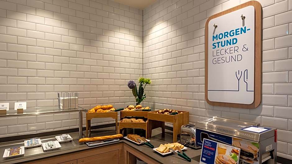 Holiday Inn Express Munich North By IHG