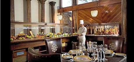 Lobo Wildlife Lodge