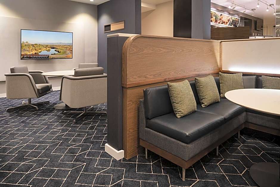 Courtyard by Marriott Palm Springs