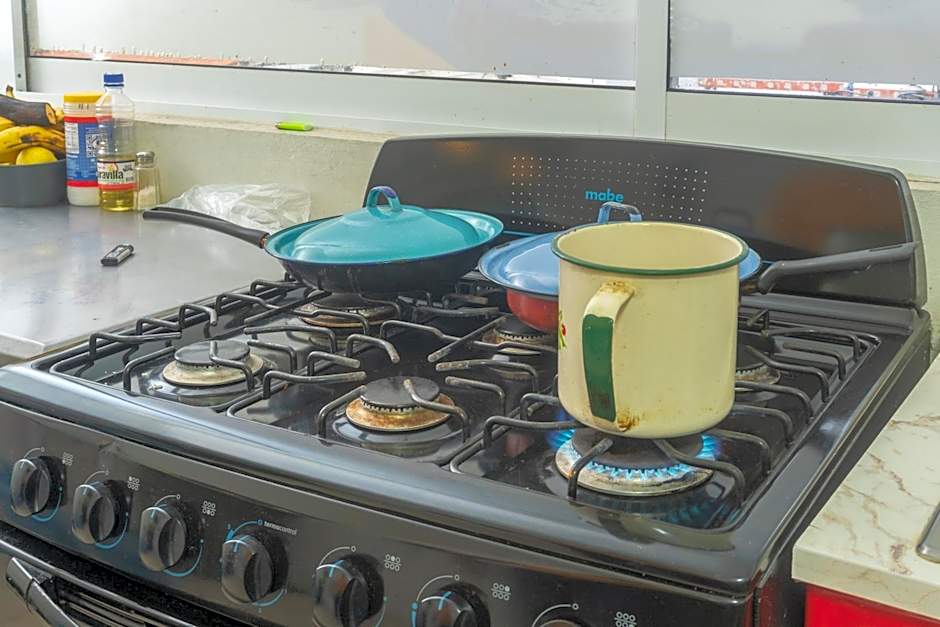 La Créme de la Créme Hostel