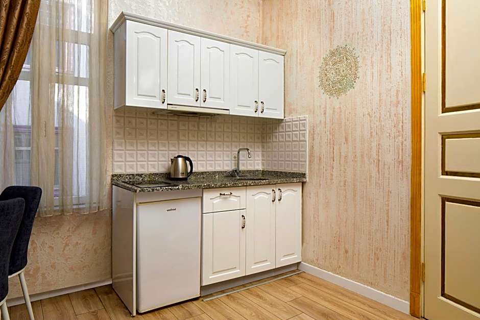 Alhambra Apart Hotel