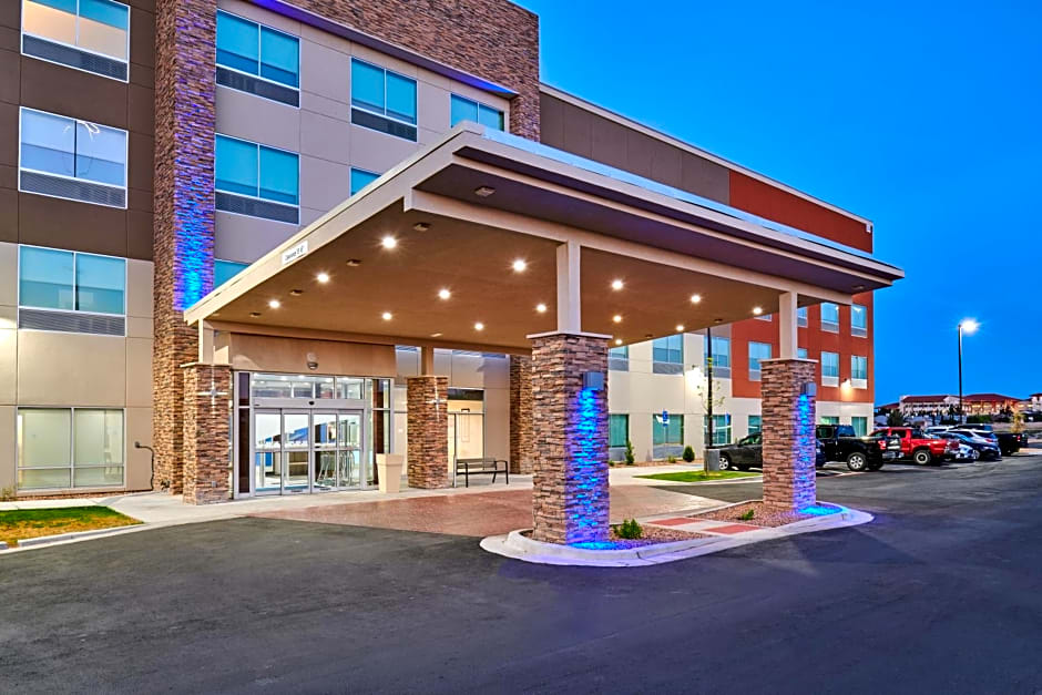 Holiday Inn Express & Suites El Paso East-Loop 375, an IHG Hotel
