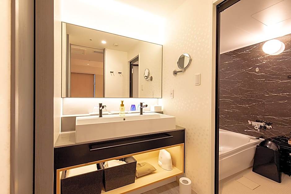 Montblanc Hotel Raffine Nagoyaekimae