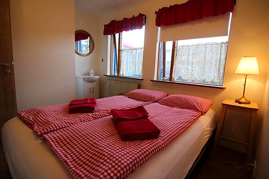 CJA Guesthouse