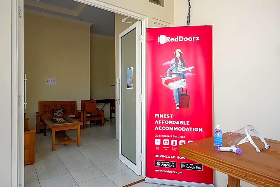 RedDoorz @ Jalan Raya Kaliwungu Selatan Kendal