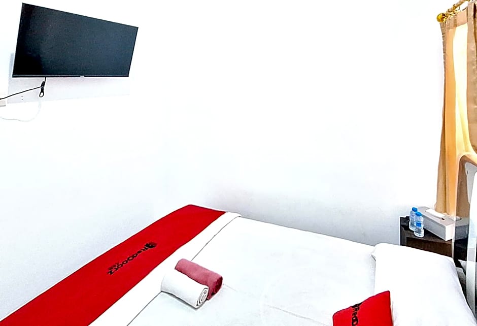 RedDoorz at Queen Asri Premium