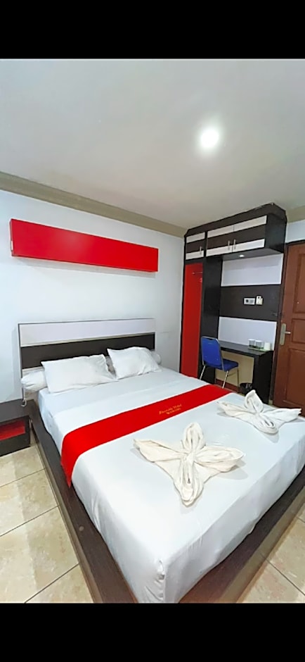 Hotel Riverside Manado