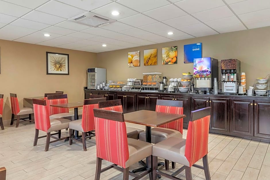 Comfort Inn and Suites Mocksville I 40