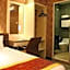 Golden Valley Hotel
