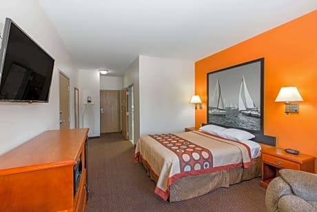 1 Queen Bed Accessible Room Non-Smoking