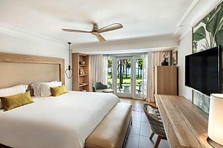 Deluxe Sea View Room