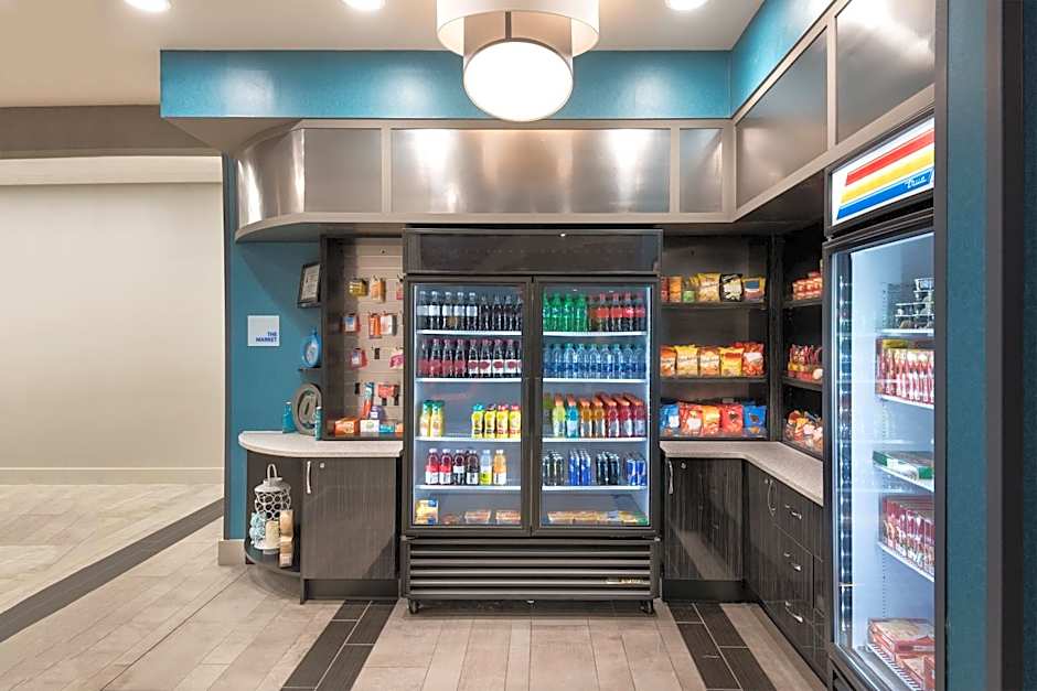 Holiday Inn Express & Suites Charlotte Airport By IHG