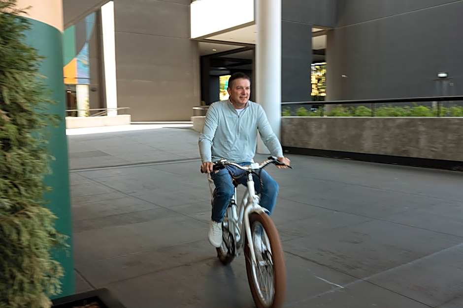 THE TENNESSEAN Personal Luxury Hotel