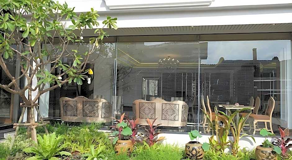 Methavalai Residence