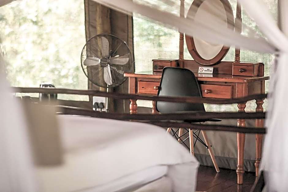 Muweti Bush Lodge