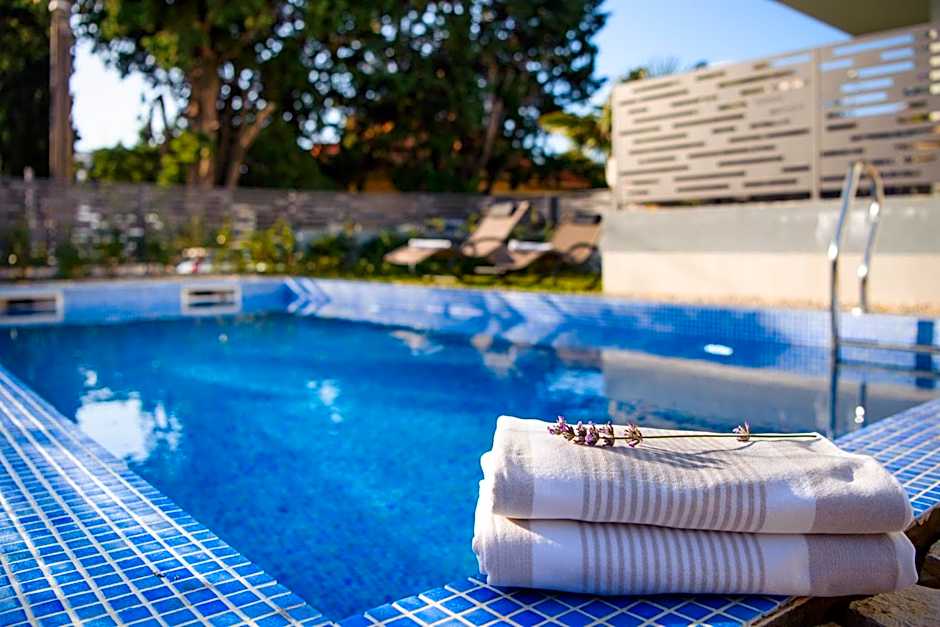 Boban Luxury Suites