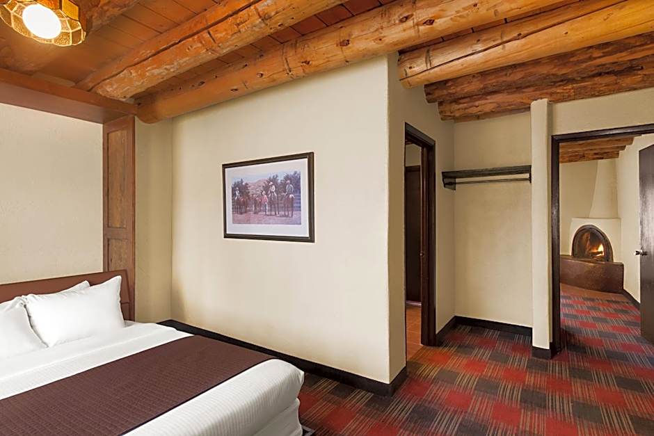Sagebrush Inn & Suites