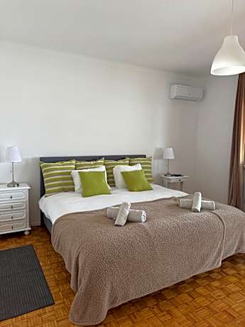 Family Room with Side Sea View