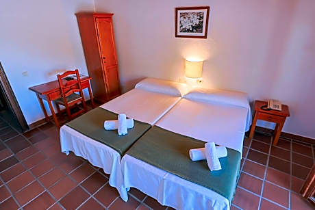 Twin Room with Balcony